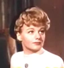 Shelley Winters - Screenshot of Shelley Winters from the trailer for the film Tennessee Champ