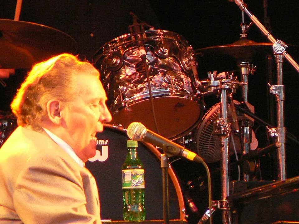 Jerry Lee Lewis - Jerry Lee Lewis performing at The Rhythm Festival in Bedford, England 2006