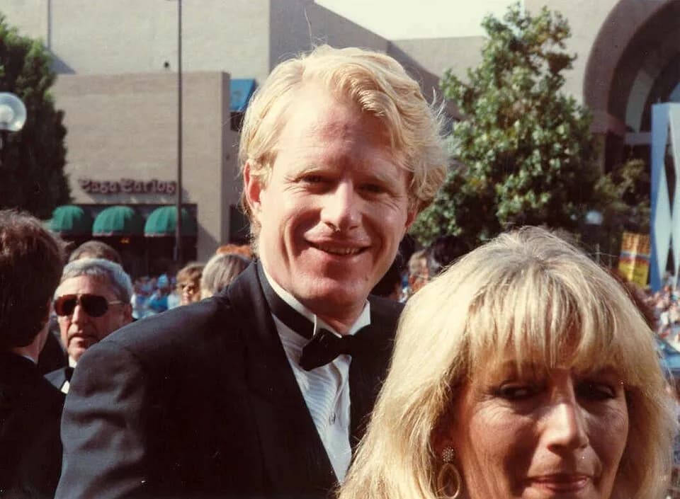 Penny Marshall - Ed Begley Jr. and Penny Marshall on the red carpet at the 40th Annual Primetime Emmy Awards, 8/28/88