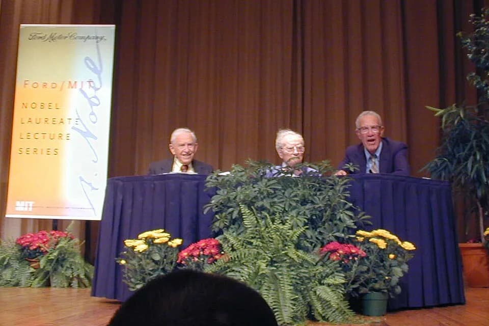 Robert Solow - Ford/MIT Nobel Laureate Lecture Series on September 18, 2000 in Kresge Auditorium at the Massachusetts Institute of Technology, Cambridge, Massachusetts, USA.  Shown are (from left to r