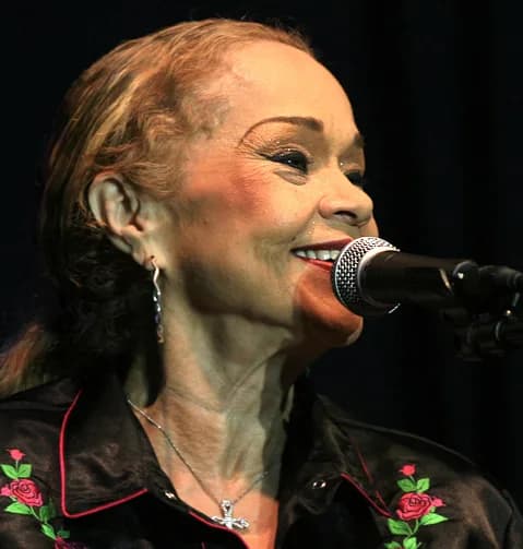 Etta James - Etta James at the 2006 Common Ground Festival in Lansing, Michigan