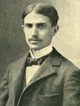 Stephen Crane - Formal portrait of Stephen Crane, taken in Washington D.C., March 1896