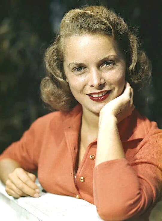 Janet Leigh - Janet Leigh publicity still negative, dated 1940s (unknown photographer).