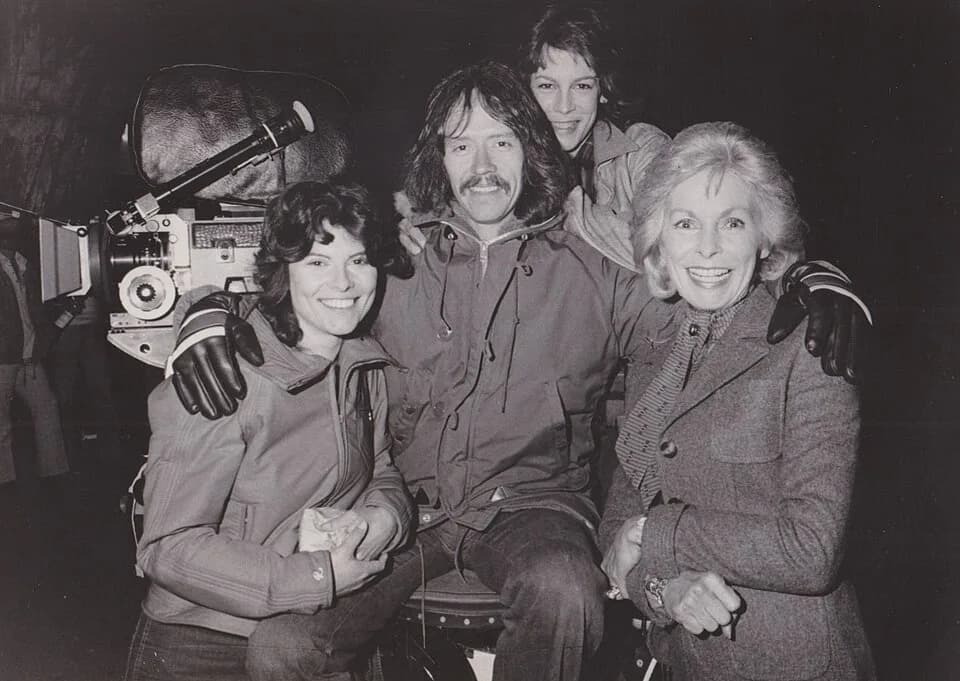 Janet Leigh - Director John Carpenter with the cast of the 1980 film The Fog