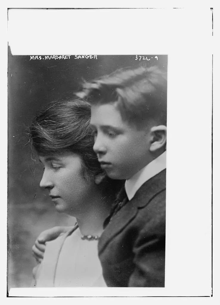 Margaret Sanger - Margaret Higgins Sanger (September 14, 1879 – September 6, 1966) with one of her children in 1916