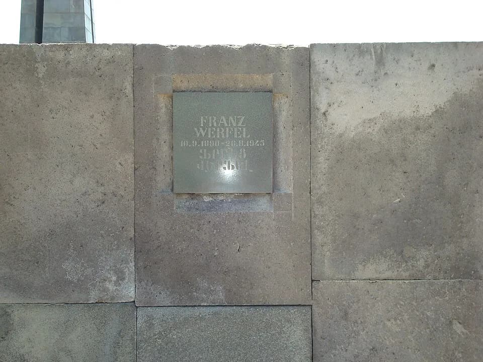 Franz Werfel - Franz Werfel-Gedenktafel bei Zizernakaberd