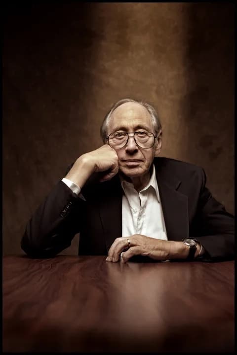 Alvin Toffler - Alvin Toffler. Taken at Beverly Hills, California.