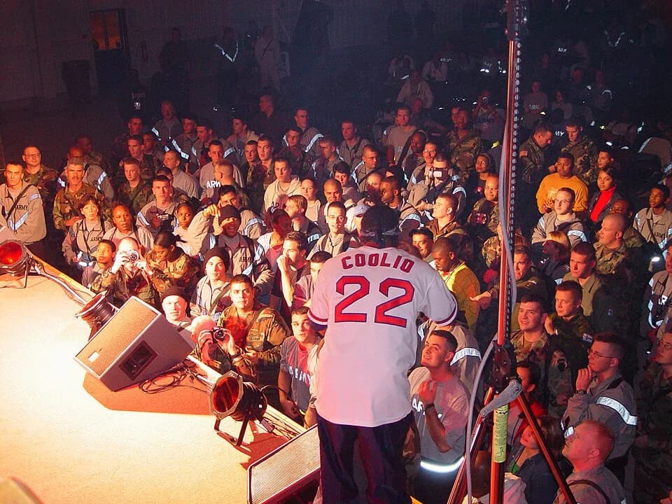 Coolio - Coolio performing for US military Task Force Eagle.