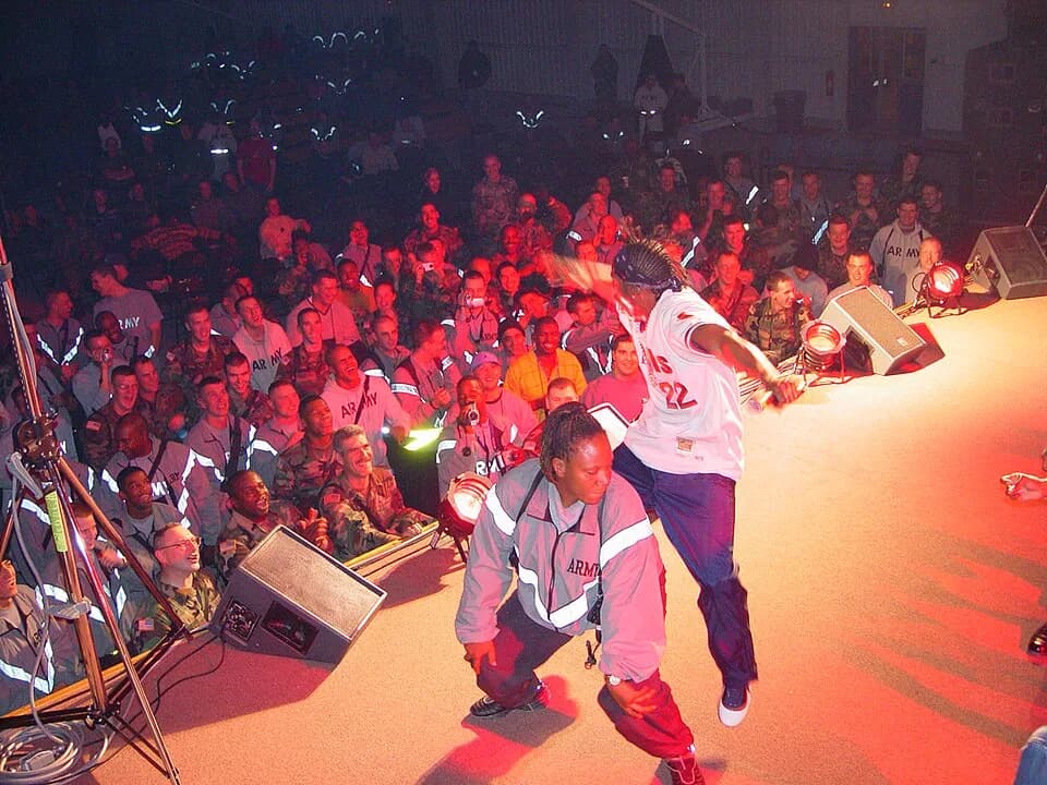 Coolio - Coolio performing for US military Task Force Eagle.