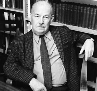 Talcott Parsons - Talcott Parsons (1902-1979), sociólogo Americano