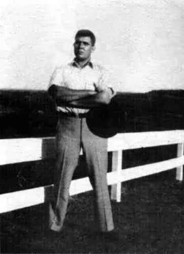 Robert E. Howard - Photograph of Robert E. Howard. Robert E. Howard at about twenty-six years of age, probably 1932.
