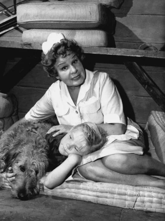 Shirley Booth - Photo of Shirley Booth as Hazel and Bobby Buntrock as Harold Baxter from the television program Hazel.