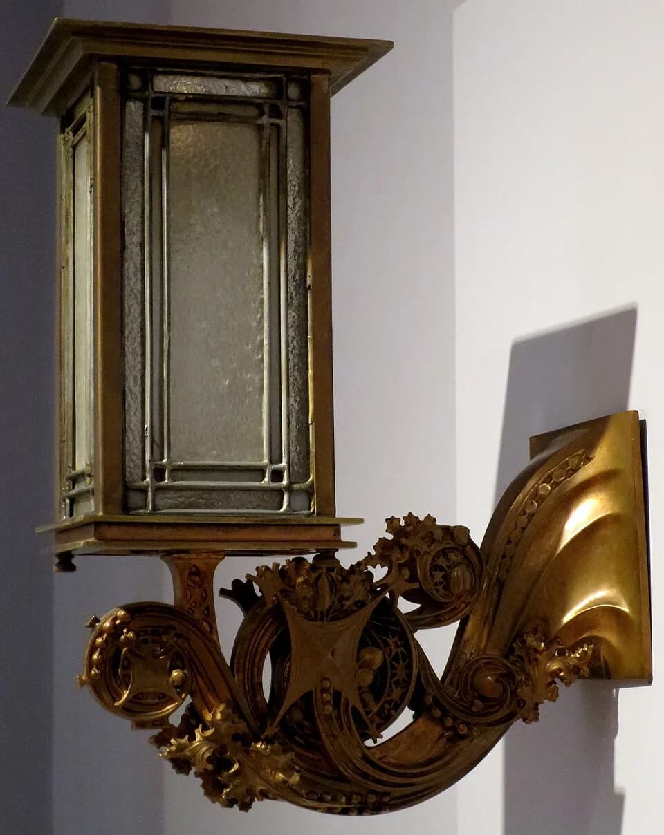 Louis Sullivan - Wall sconce, 1907, brass and leaded glass, Winslow Brothers Company, designed by Louis H. Sullivan, High Museum of Art