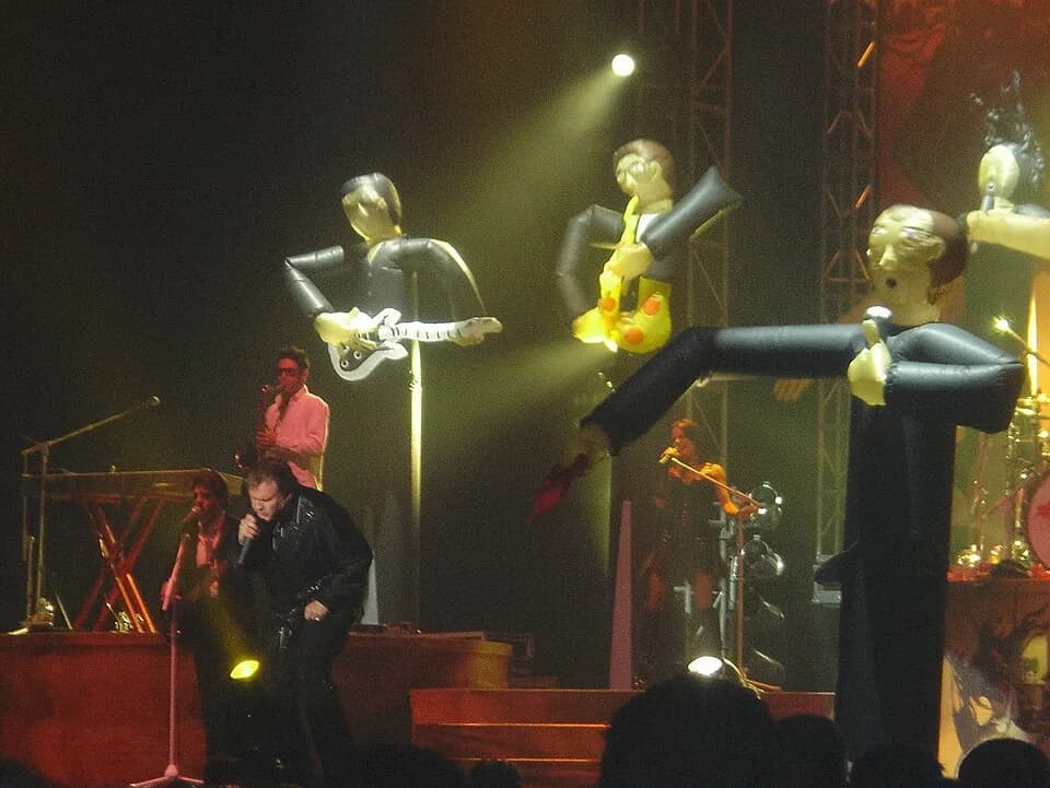 Meat Loaf - Meat Loaf on stage, Birmingham NEC 2007