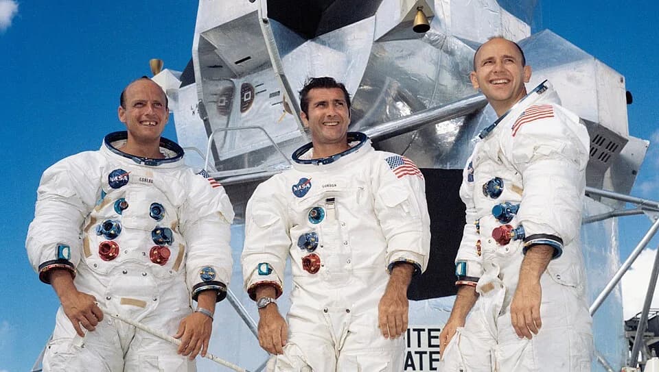 Alan Bean - Portrait of the prime crew of the Apollo 12 lunar landing mission. From left to right they are: Commander, Charles "Pete" Conrad Jr.; Command Module pilot, Richard F. Gordon Jr.; and Lunar