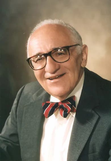 Murray Rothbard - Murray Rothbard in the 90's
