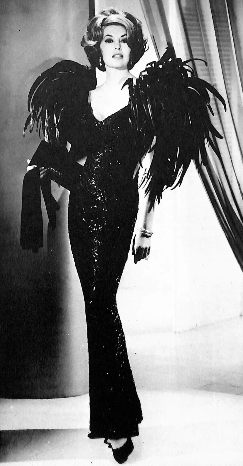 Cyd Charisse - Cyd Charisse in Two Weeks in Another Town (1962).