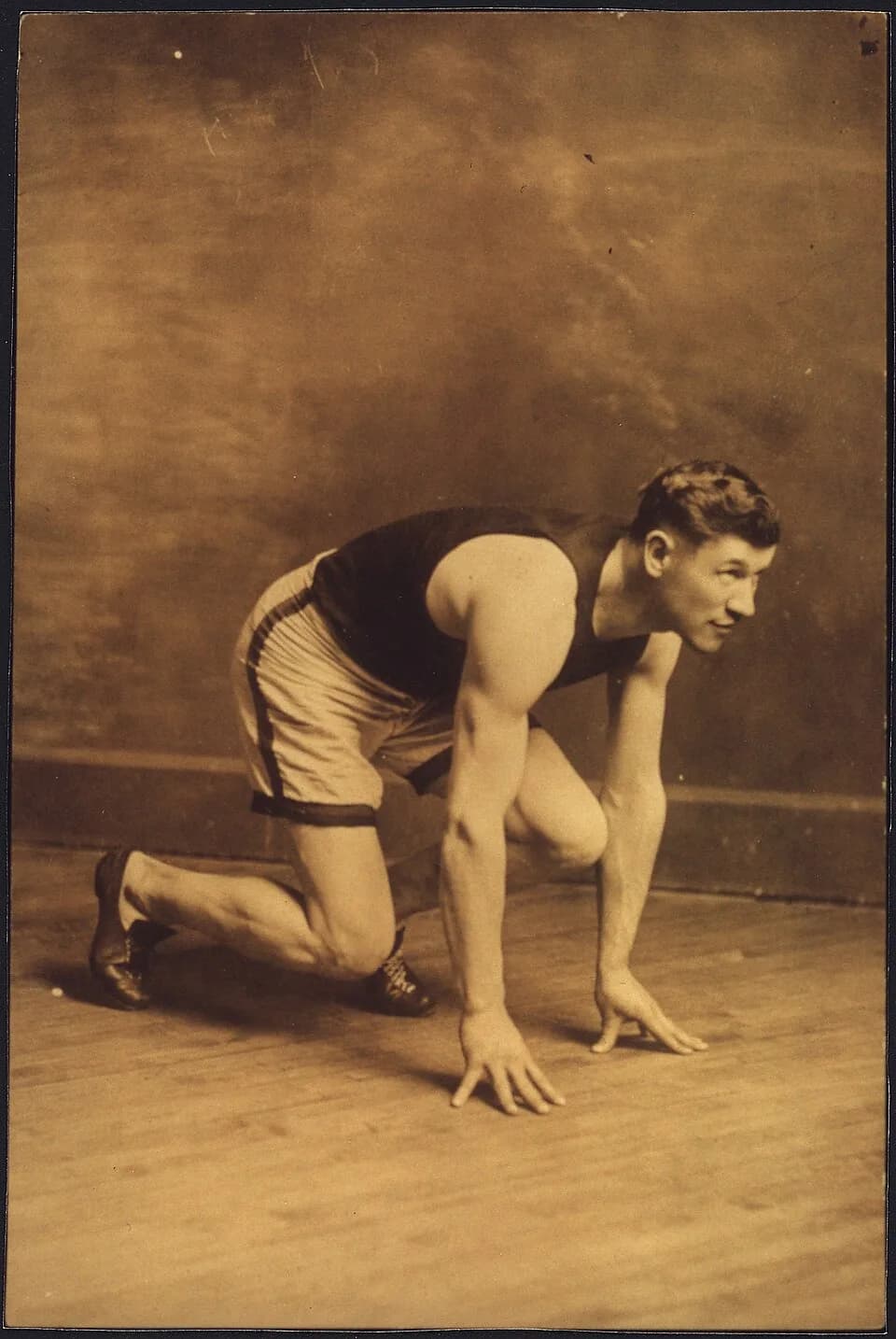 Jim Thorpe - Photograph of Jim Thorpe - NARA - 595347.jpg