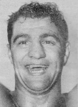 Rocky Marciano - Rocky Marciano en une du journal sportif Sports Facts du 10 avril 1954.