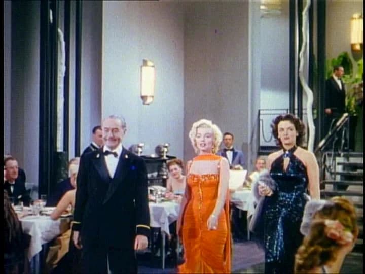 Jane Russell - Gentlemen Prefer Blondes Movie Trailer Screenshot (14).jpg