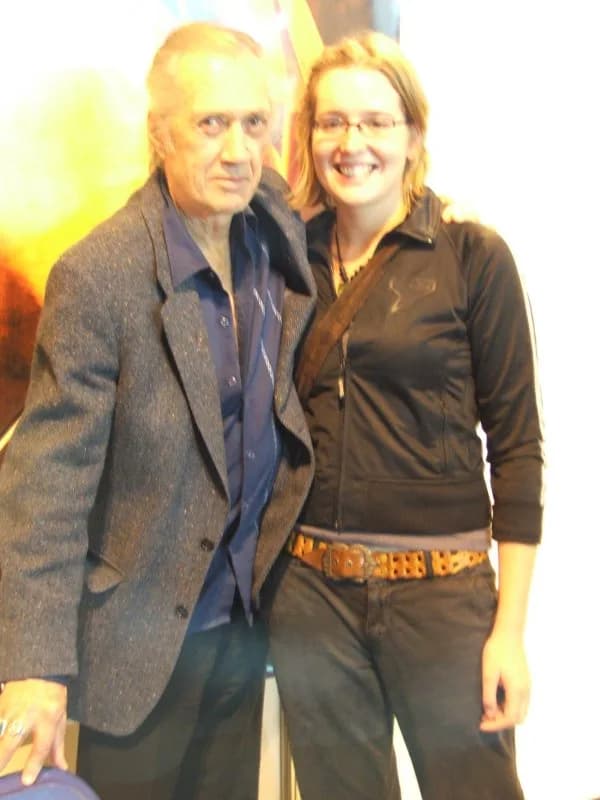 David Carradine - Soph meets a very friendly gentleman called David Carradine. He played "Bill" in the movies "Kill Bill: Vol. 1" and  "Kill Bill: Vol. 2"