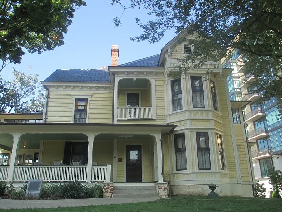 Thomas Wolfe - I took photo with Canon camera of Thomas Wolfe House in Asheville, NC.