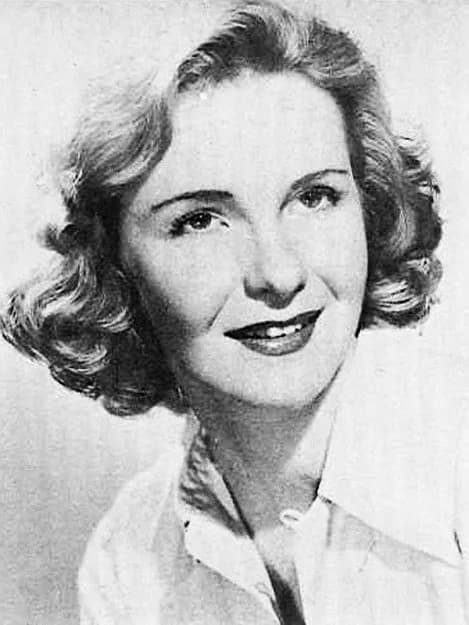 Geraldine Page - Geraldine Page as published in Theatre World, volume 10: 1953-1954
