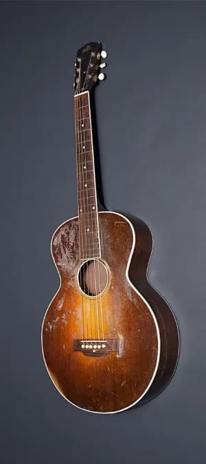 Robert Johnson - 1928 Gibson model L-1 guitar.