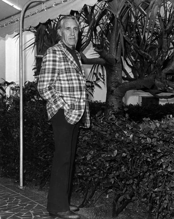 Jason Robards - Portrait of actor Jason Robards at the Lago Mar: Fort Lauderdale, Florida