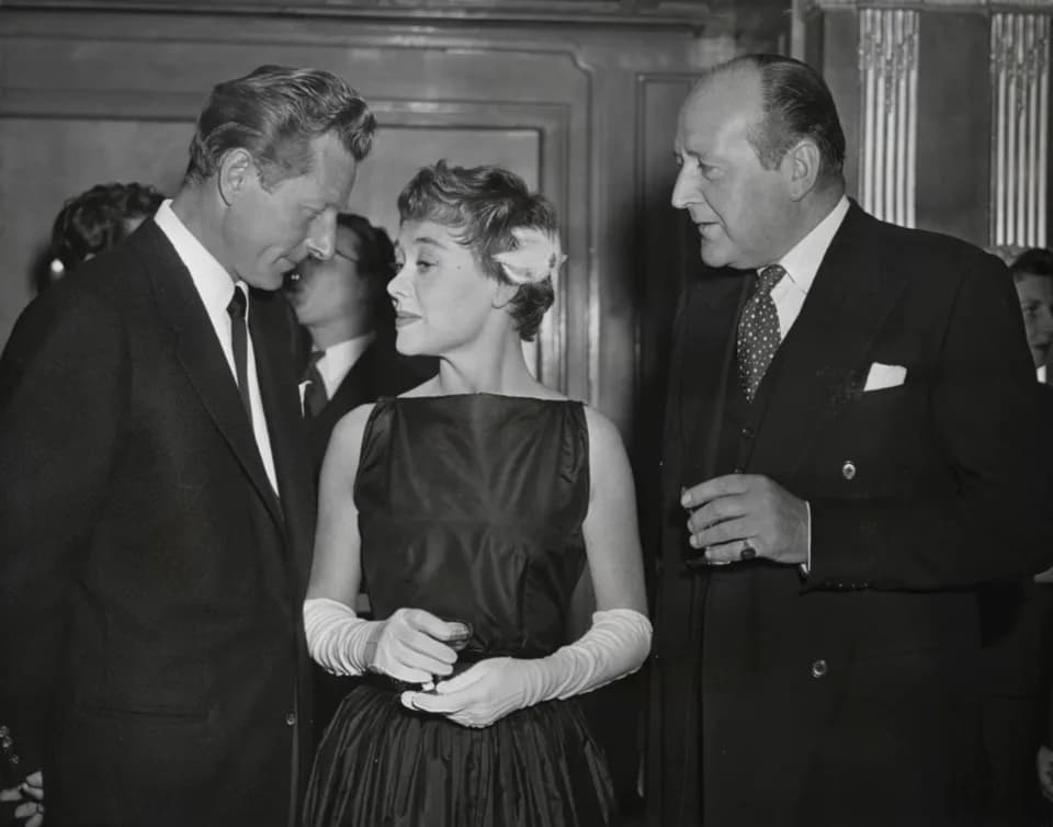 Danny Kaye - Actors Glynis Johns, Danny Kaye and Cecil Parker at Dorchester Reception