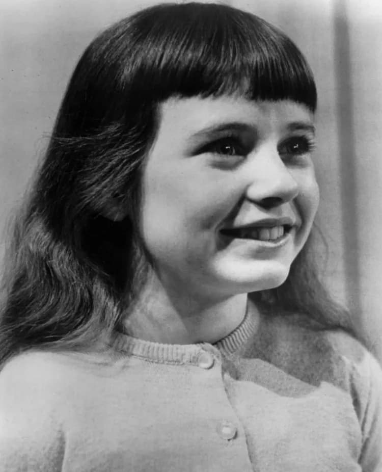Patty Duke - Publicity photo of Patty Duke from an appearance on the television program The United States Steel Hour.