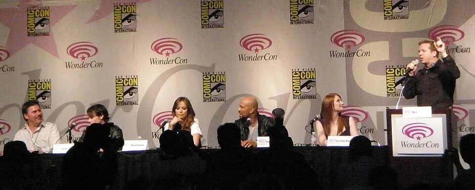 Anton Yelchin - A Terminator Salvation panel discussion at WonderCon 2009.  From left to right: LA Times reporter Geoff Boucher, actors Anton Yelchin, Moon Bloodgood, Common, Bryce Dallas Howard, and 
