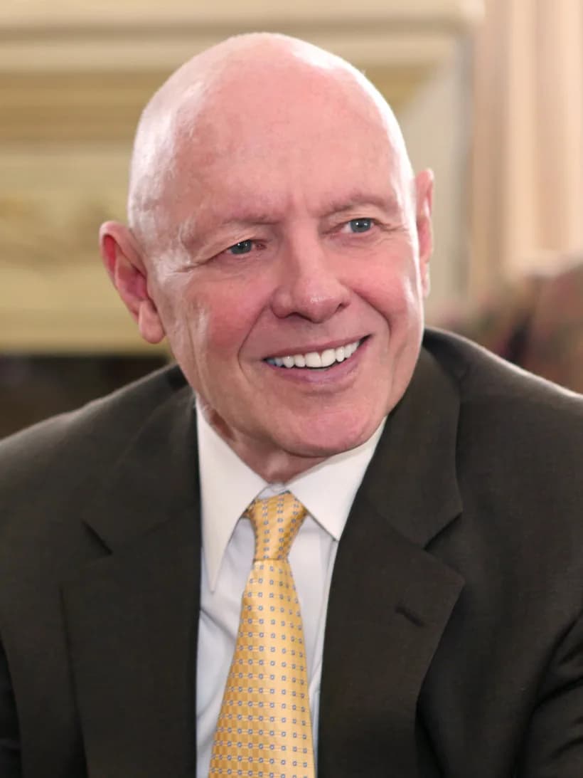 Stephen Covey - Professor Stephen Covey in his home