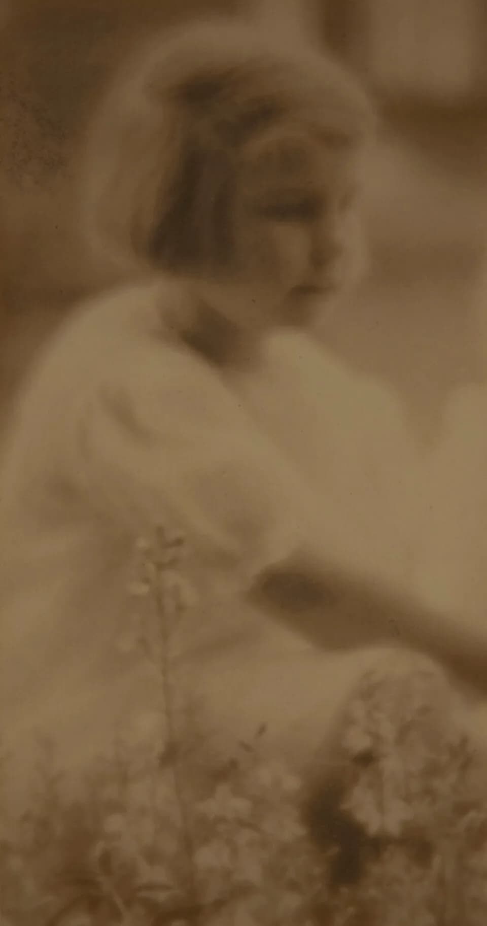 Dorothea Lange - Artist: Dorothea Lange
Artist Bio: American, 1895 - 1965
Creation Date: 1921
Print Date: 1921
Process: gelatin silver print
Credit Line: Gift of Elizabeth V. Watson                   