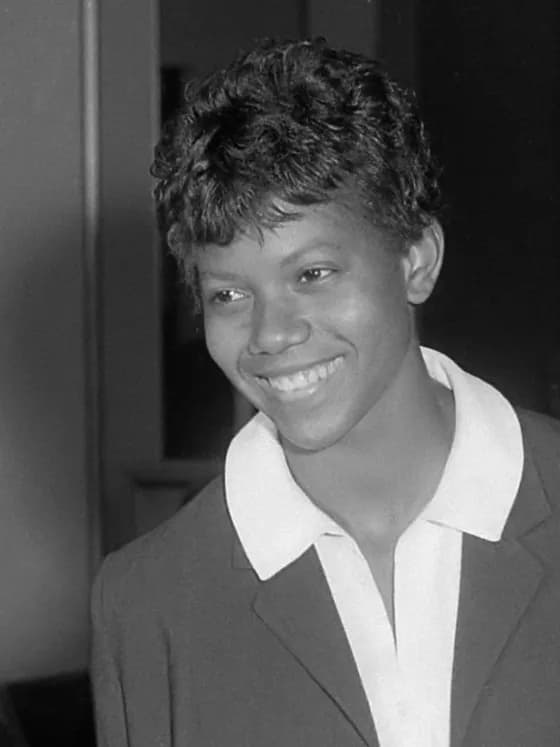 Wilma Rudolph - Aankomst Amerikaanse Olympische atleten op Schiphol, v.l.n.r. Otis Davis , Wilma Rudolph en Don Bragg 
15 september 1960