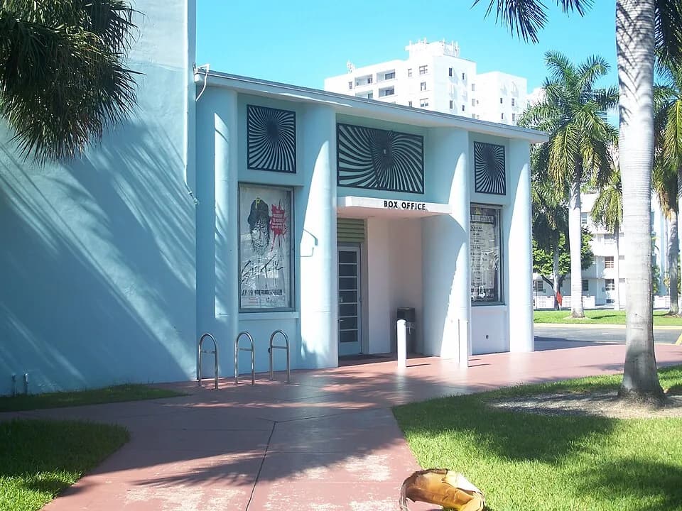 Jackie Gleason - Miami Beach, Florida:

The Fillmore Miami Beach at The Jackie Gleason Theater: Box office