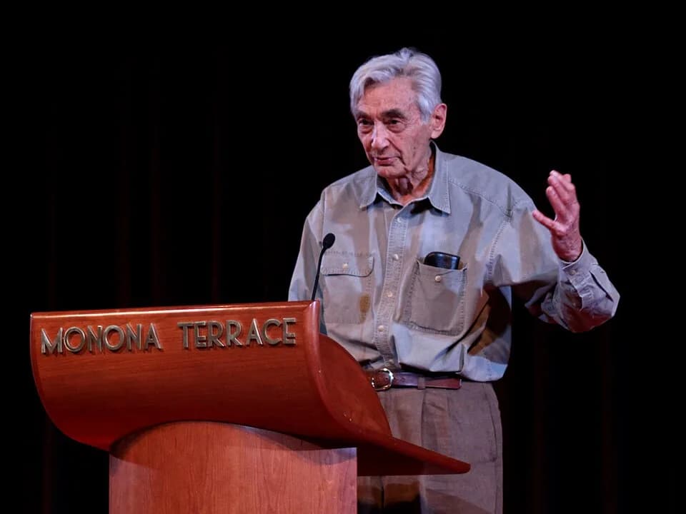 Howard Zinn - Howard Zinn, historian, in 2009.