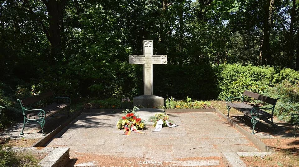 Carl von Clausewitz - Ostfriedhof Burg Grab von Clausewitz