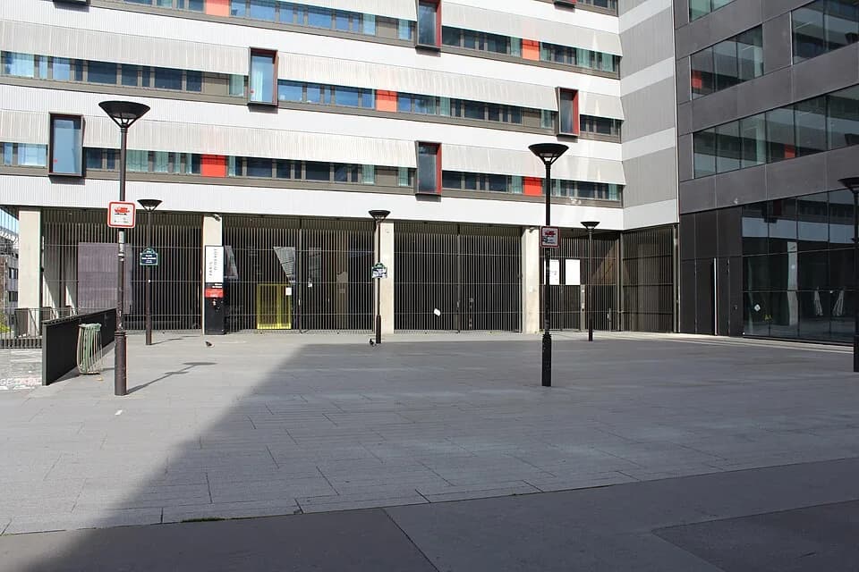 Paul Ricœur - Place Paul-Ricœur, Paris.