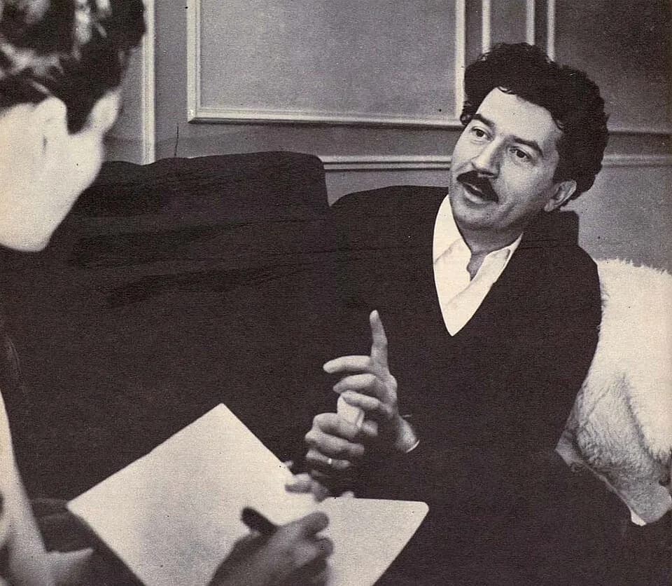 Alain Robbe-Grillet - Alain Robbe-Grillet interviewed by Finnish journalist Mirja Bolgar in 1967