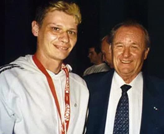 Albert Uderzo - De Claude Christ an den Albert Uderzo 2004 zu Erlangen.
