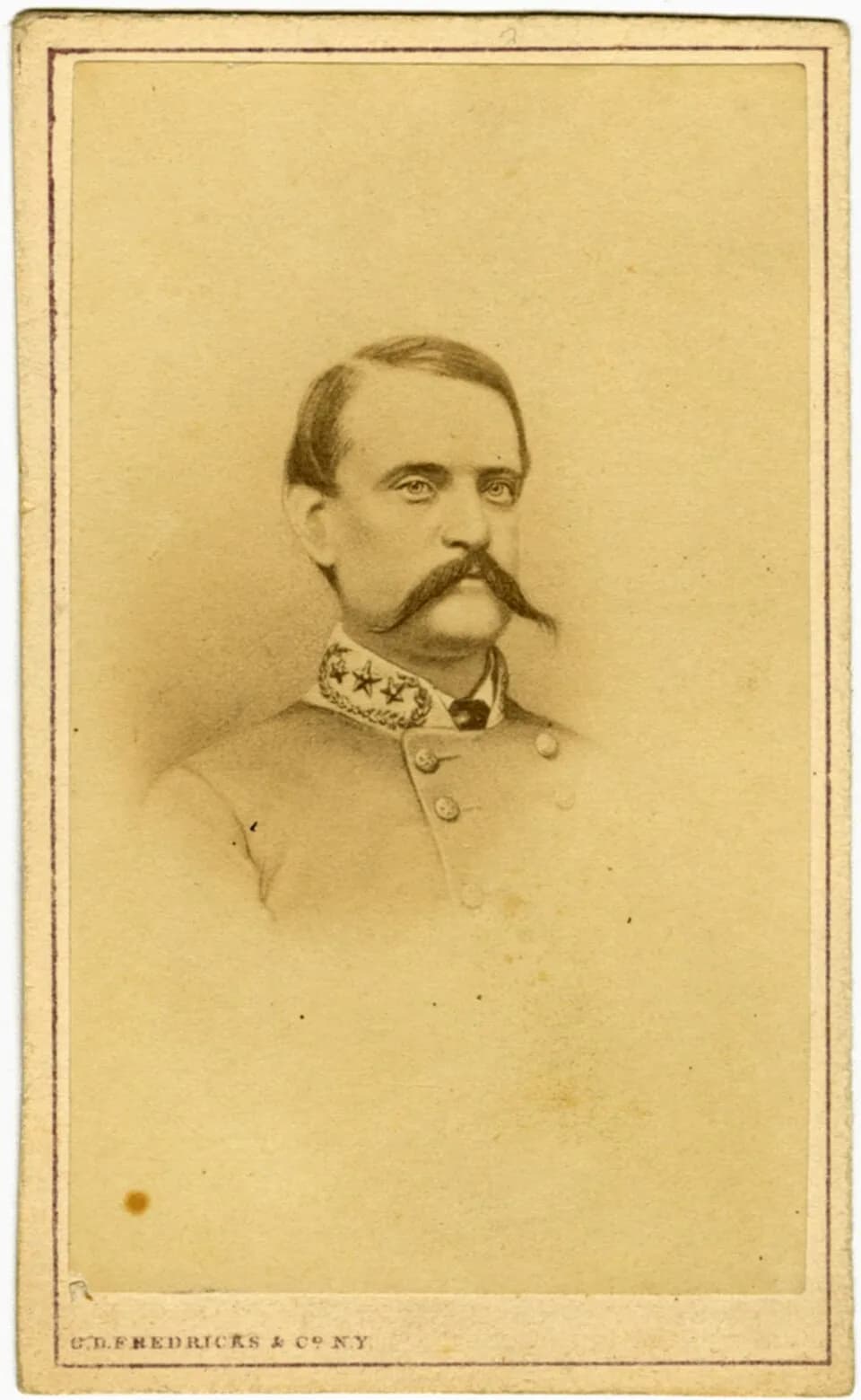 John C. Breckinridge - Collection: McCardle (Mrs. W. H.) Photograph Collection
Call number: PI/1985.0017
System ID: 103962.
Catalog link: 103962
General John C. Breckinridge, CSA. Portrait carte de vi