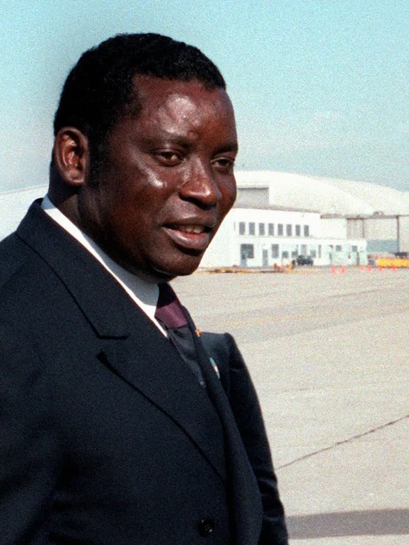Étienne Gnassingbé Eyadéma - President Gnassingbe Eyadema of Togo departs after a state visit.