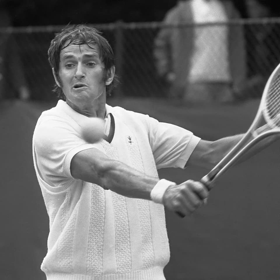 Mal Anderson - Internationale tenniskampioenschappen Melkhuisje te Hilversum, Mal Anderson in aktie
26 juli 1972