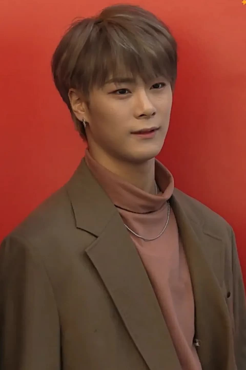 Moonbin Moonbin - Moon Bin during the 2019 S/S Hera Seoul Fashion Week on October 19, 2018.