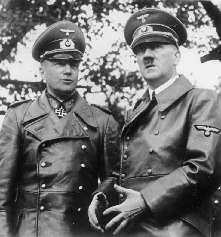 Walther von Brauchitsch - For documentary purposes the German Federal Archive often retained the original image captions, which may be erroneous, biased, obsolete or politically extreme. Der Führer un
