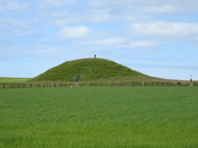 Vere Gordon Childe - MaesHowe.jpg
