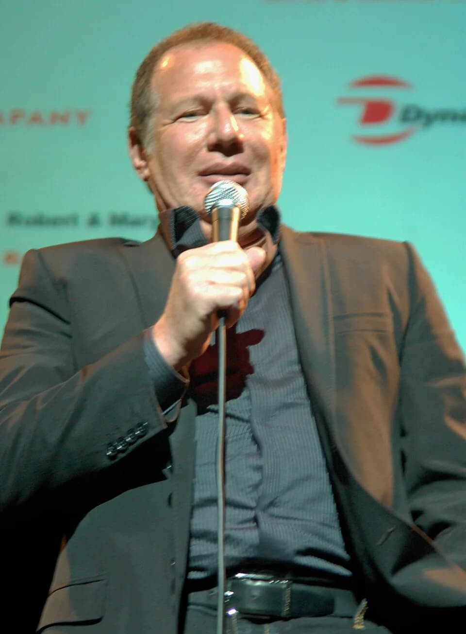 Garry Shandling - Garry Shandling at the Night of Comedy 9 benefit to support the Children Affected by AIDS Foundation (CAAF) in Beverly Hills, California.