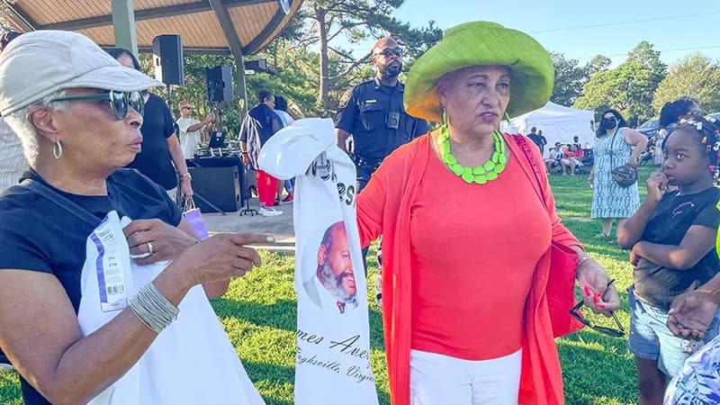 James Avery - James Avery's wife, Barbara Avery and his TV wife, actress Daphne Maxwell Reid at the inaugural AveryFest, named after James Avery in his hometown of Suffolk, Virginia