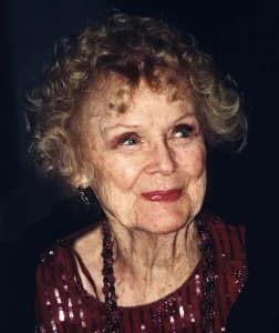 Gloria Stuart
